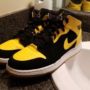 Retro 1s